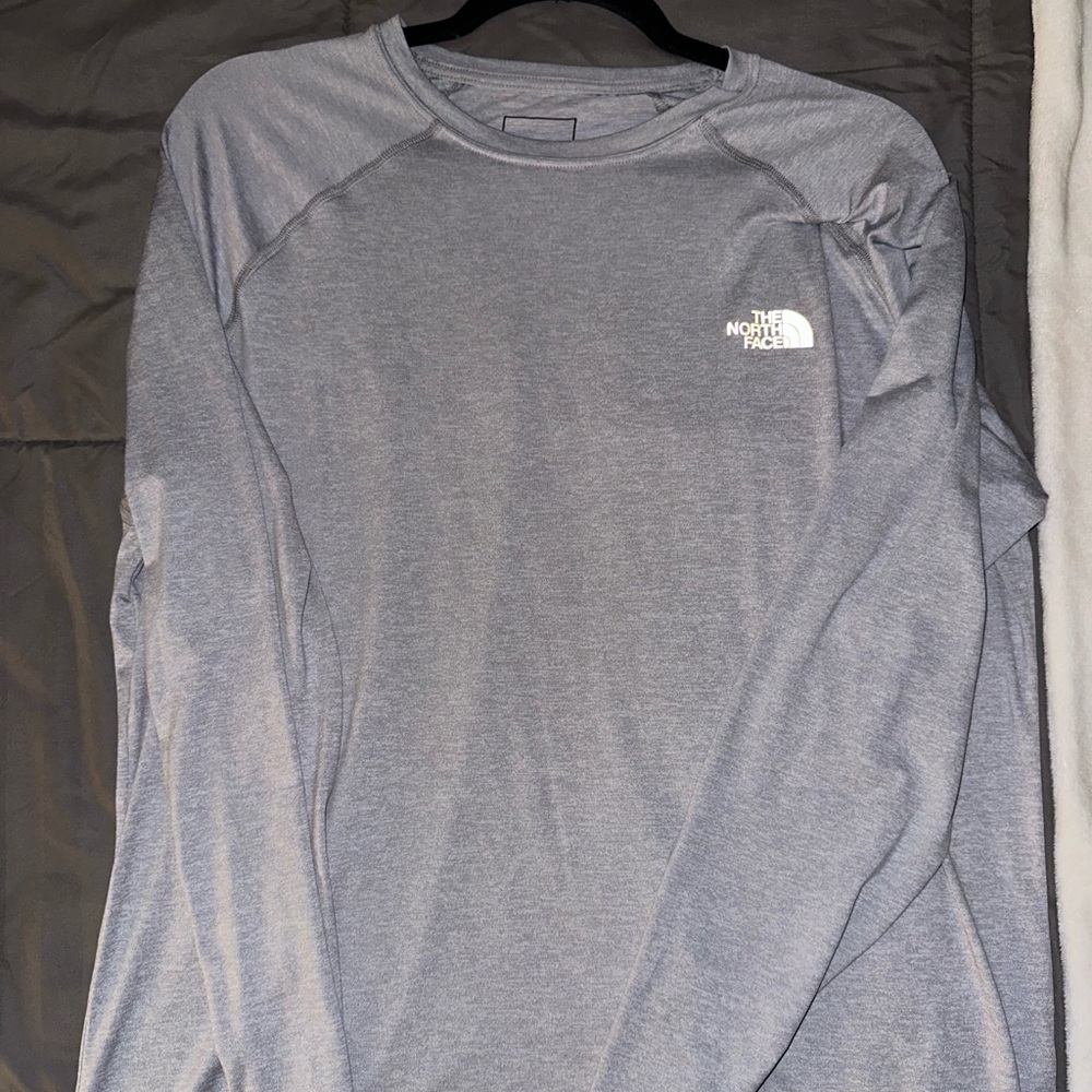 The North Face Light Weight Long Sleeve